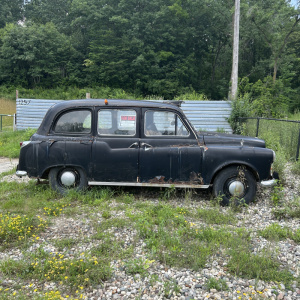 1966-Austin-Taxi