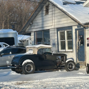 Hot-Rod-at-Portage-Lake