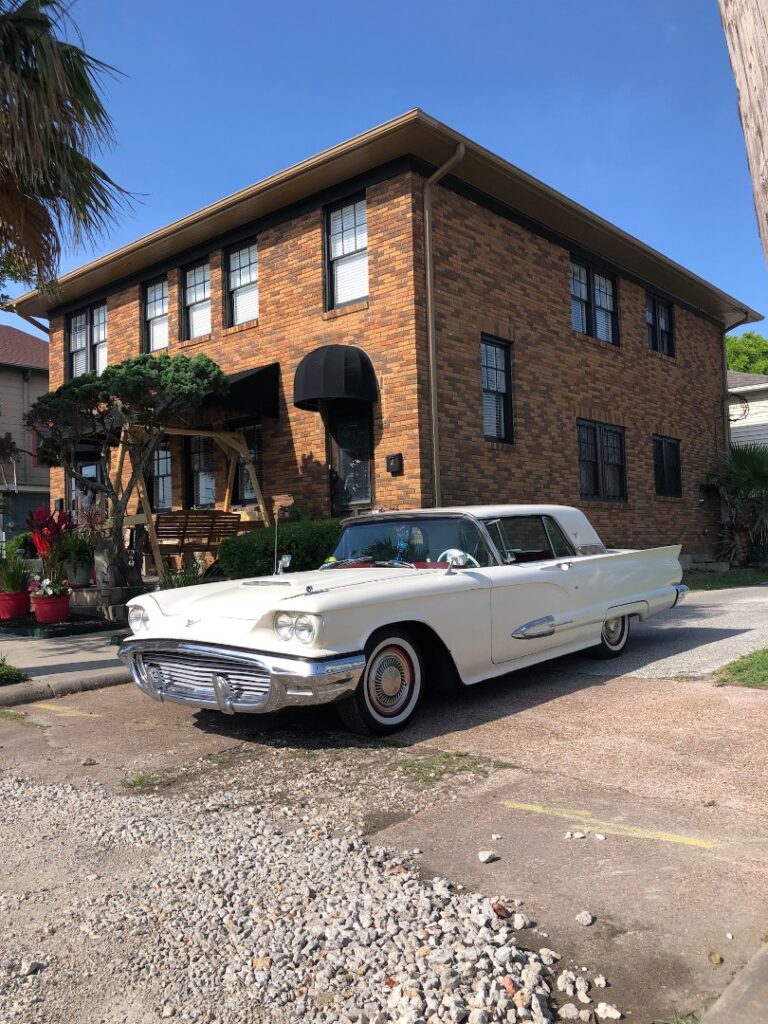 1959 Ford Thunderbird