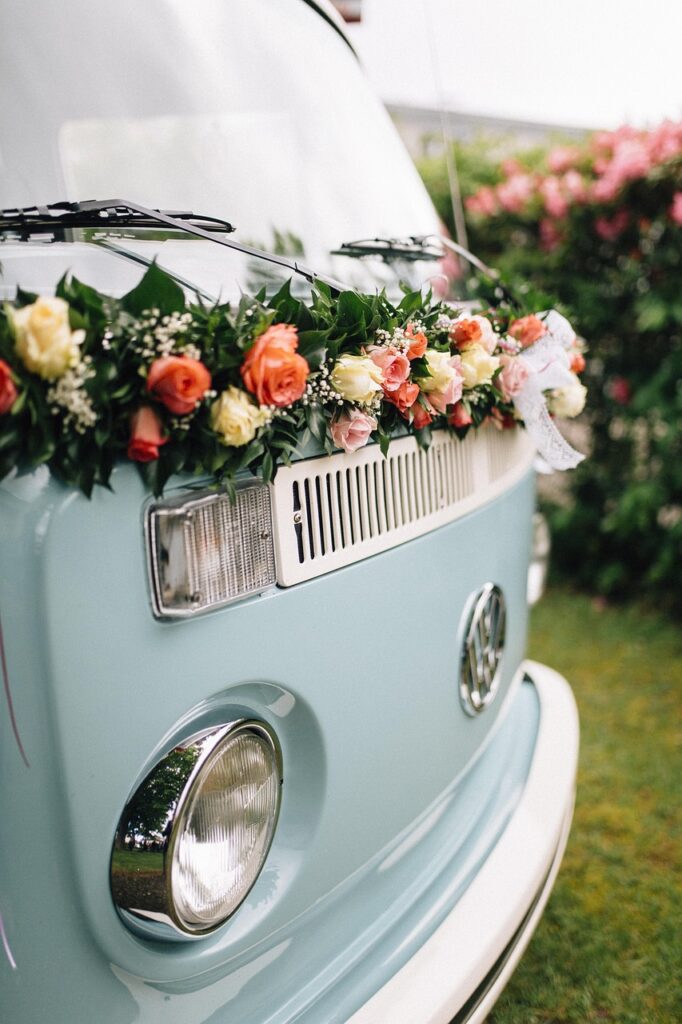 vintage van, wedding, volkswagen-4288994.jpg